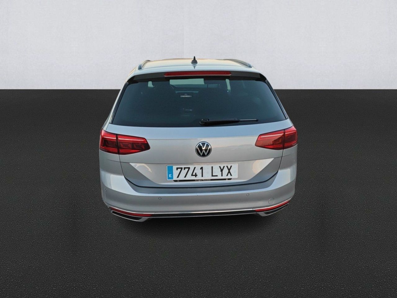 Volkswagen Passat 7741 LYX, foto 5 de 8, foto real