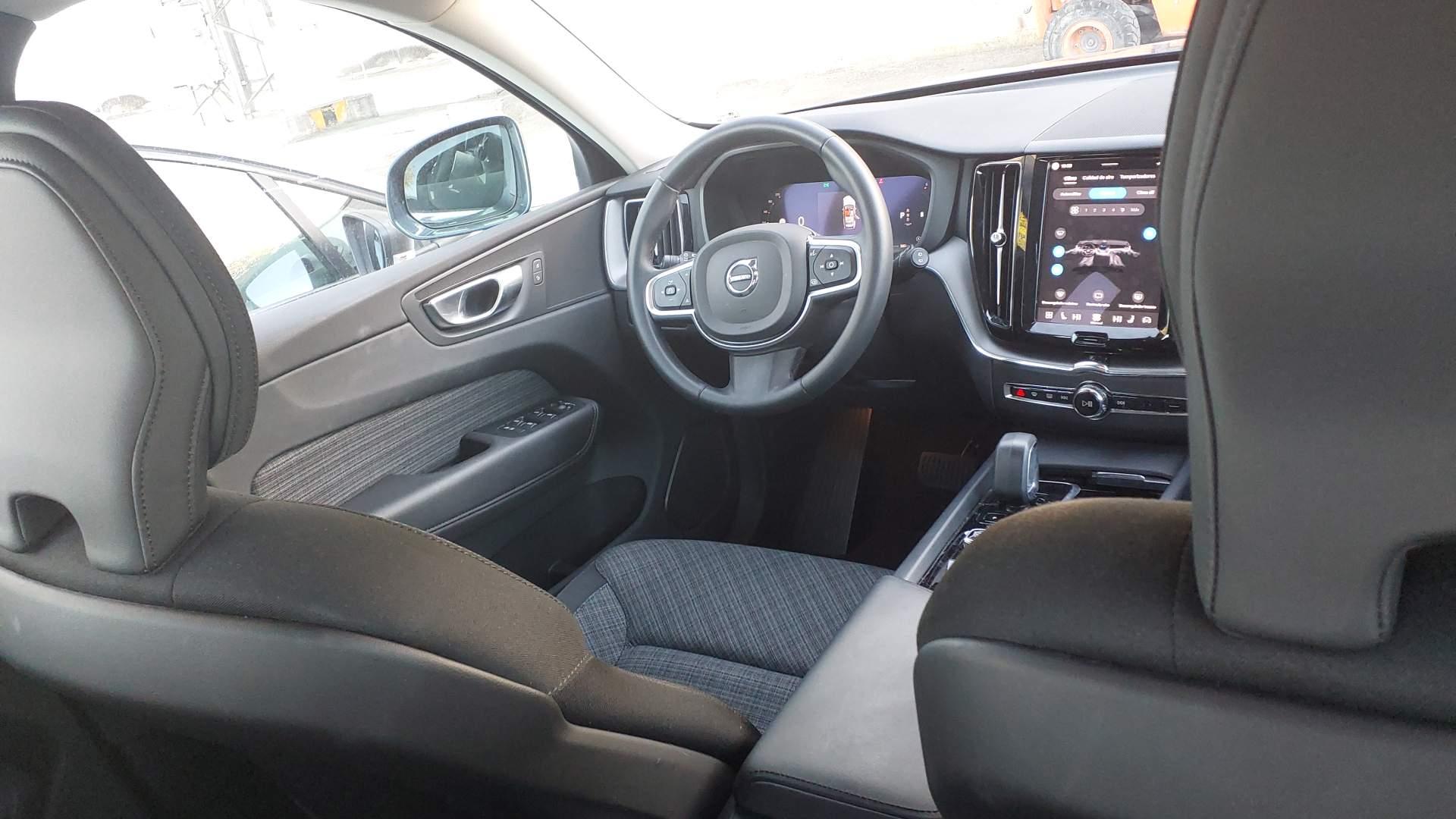 Volvo XC60 2530 MJX, foto 8 de 8, foto real