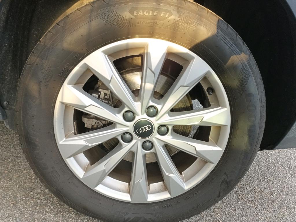 Audi Q3 0442 LZR, foto 7 de 8, foto real