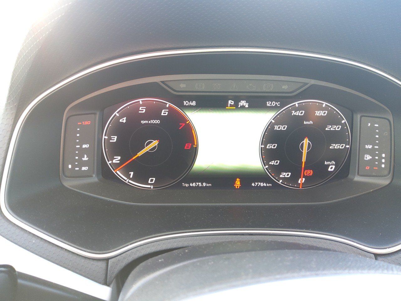 Seat Arona 8452 LZJ, foto 8 de 8, foto real