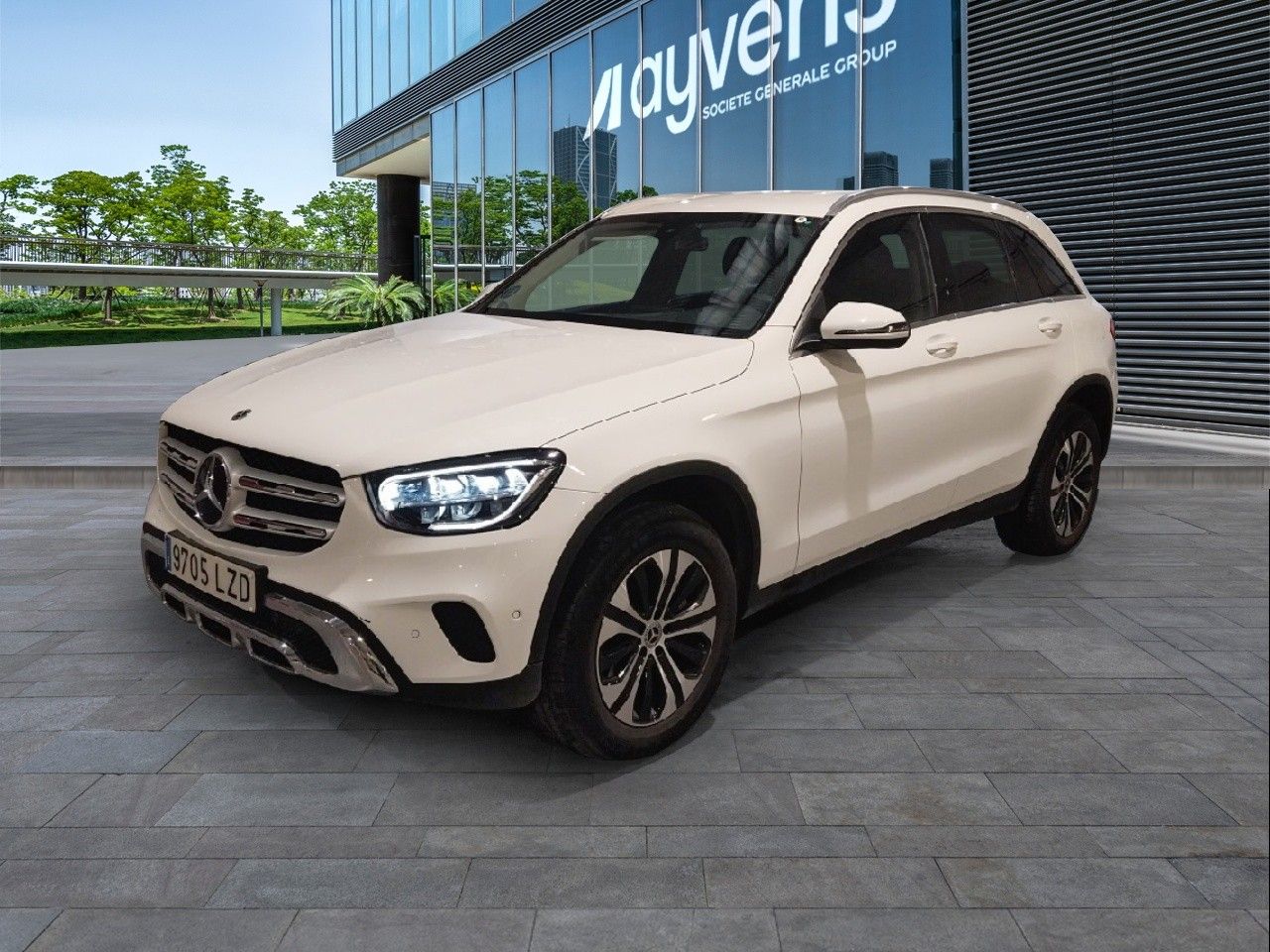 Renting MERCEDES GLC-CLASS GLC 300 de 4MATIC