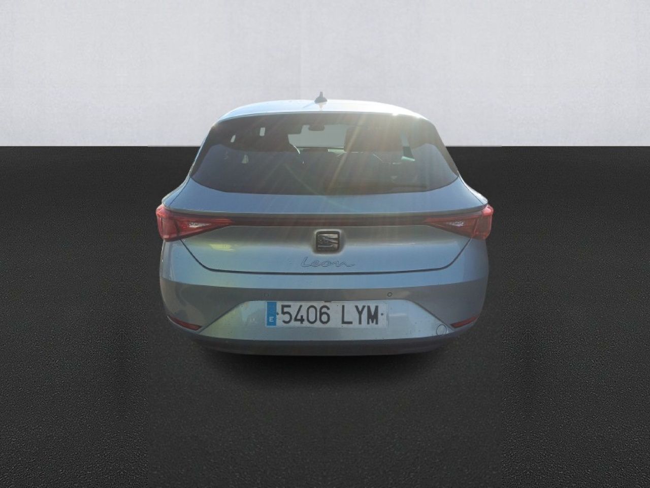 Seat León 5406 LYM, foto 5 de 8, foto real