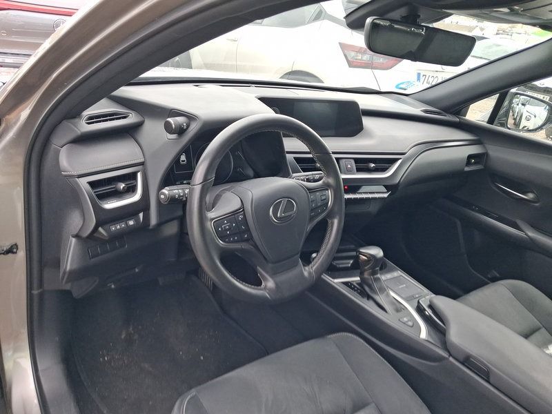 Lexus UX 1170 MBK, foto 7 de 8, foto real