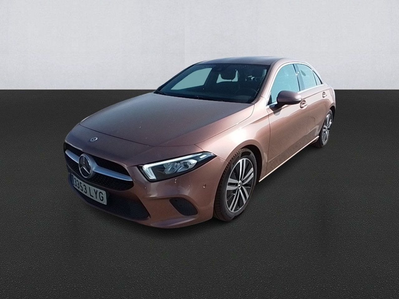 Renting MERCEDES A-CLASS Sedán A 180 d