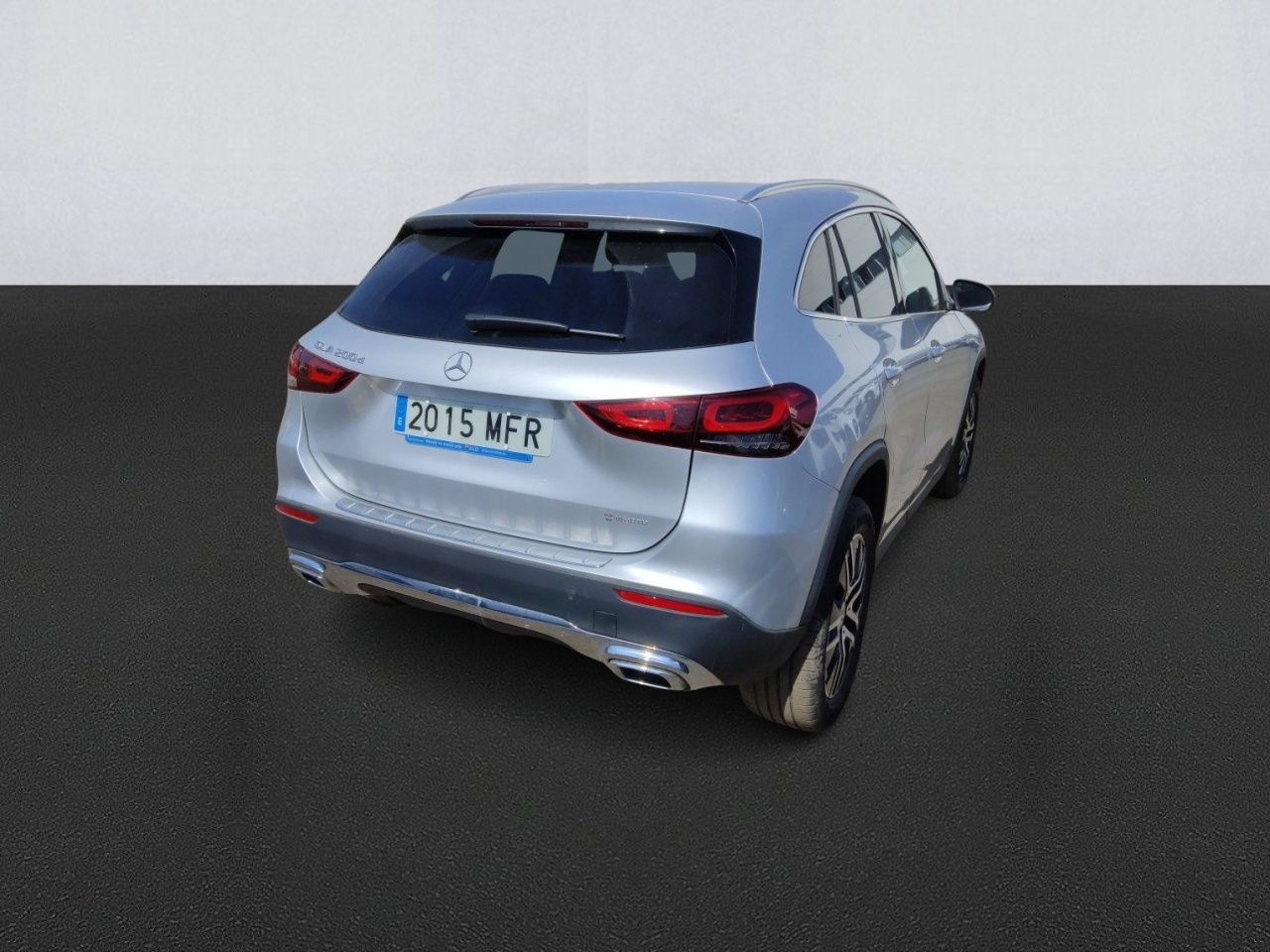 Mercedes GLA 2015 MFR, foto 4 de 8, foto real