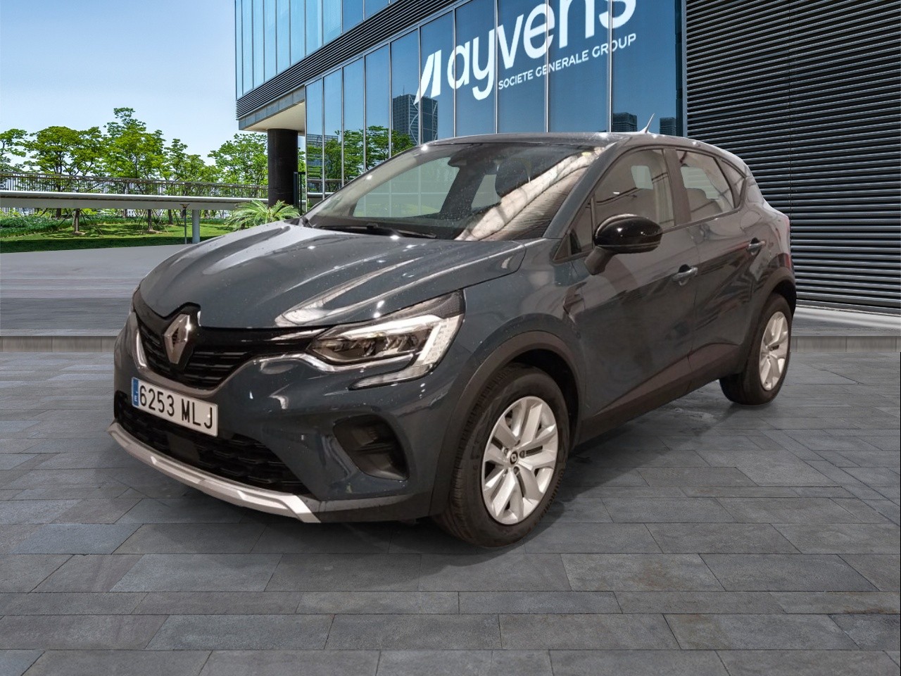 Renting RENAULT CAPTUR equilibre TCe 67kW (90CV)
