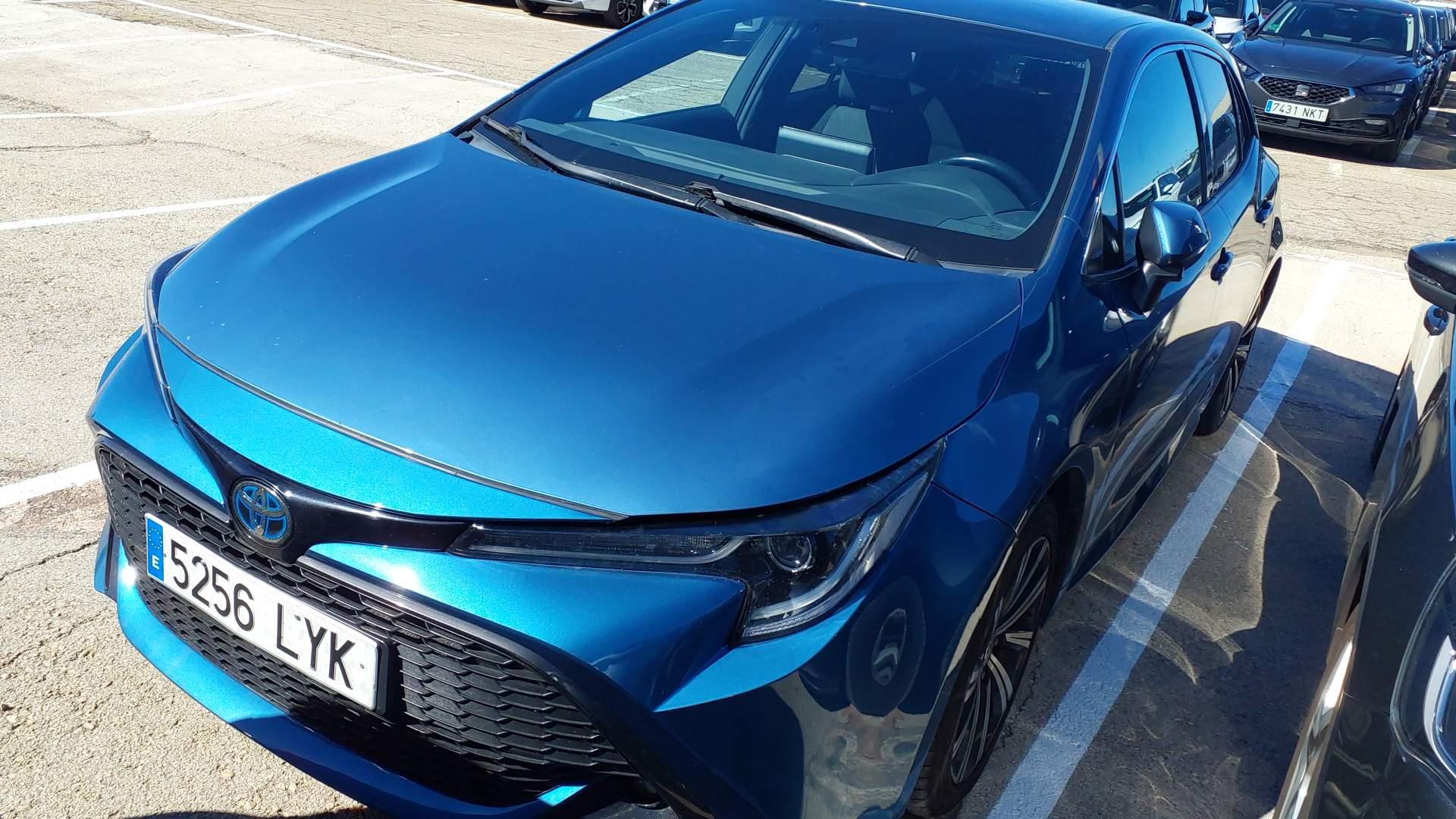 Toyota Corolla 5256 LYK, foto 1 de 8, foto real