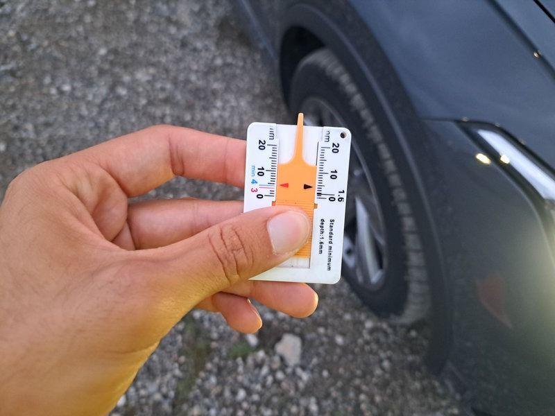 Volkswagen Tiguan 2024 MFR, foto 8 de 8, foto real