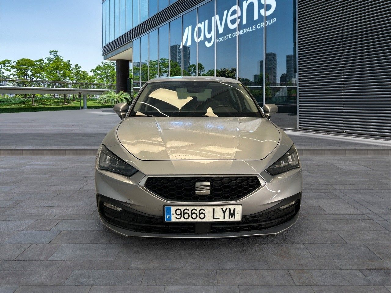 Seat León 9666 LYM, foto 2 de 7, foto real
