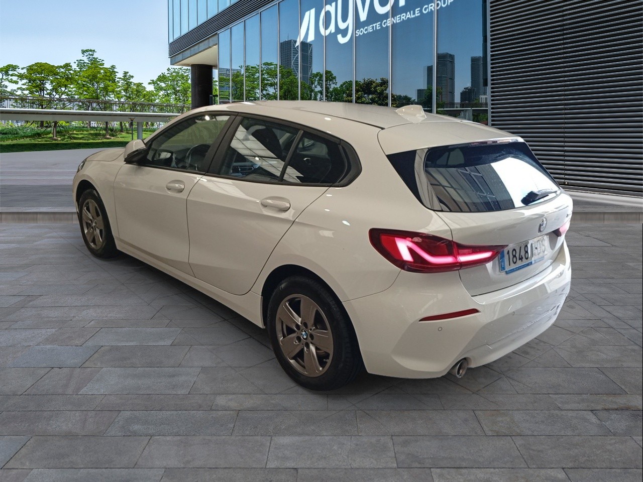 BMW Serie 1 1848 MDS, foto 6 de 7, foto real