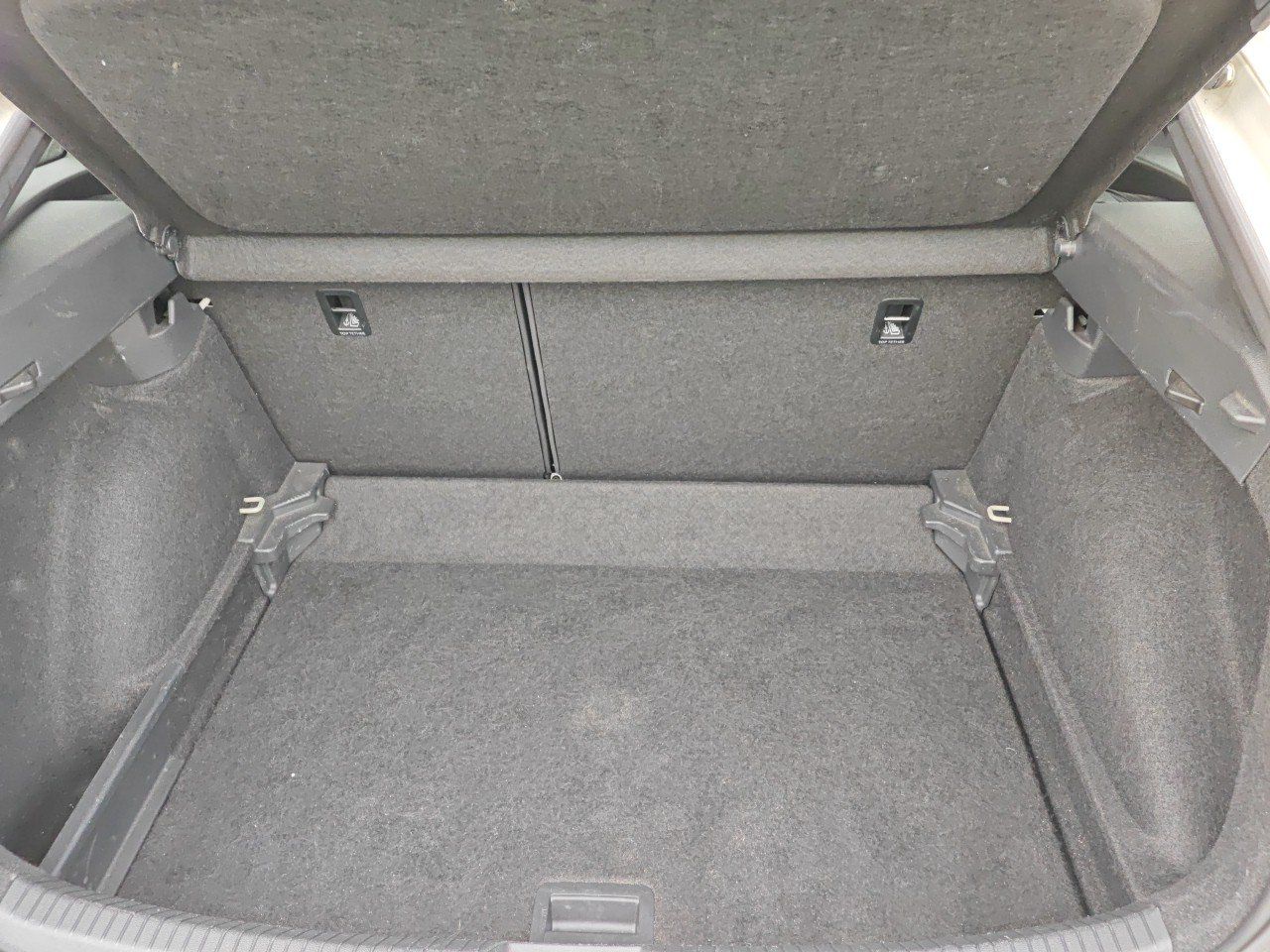 Volkswagen Taigo 6103 LYK, foto 7 de 8, foto real