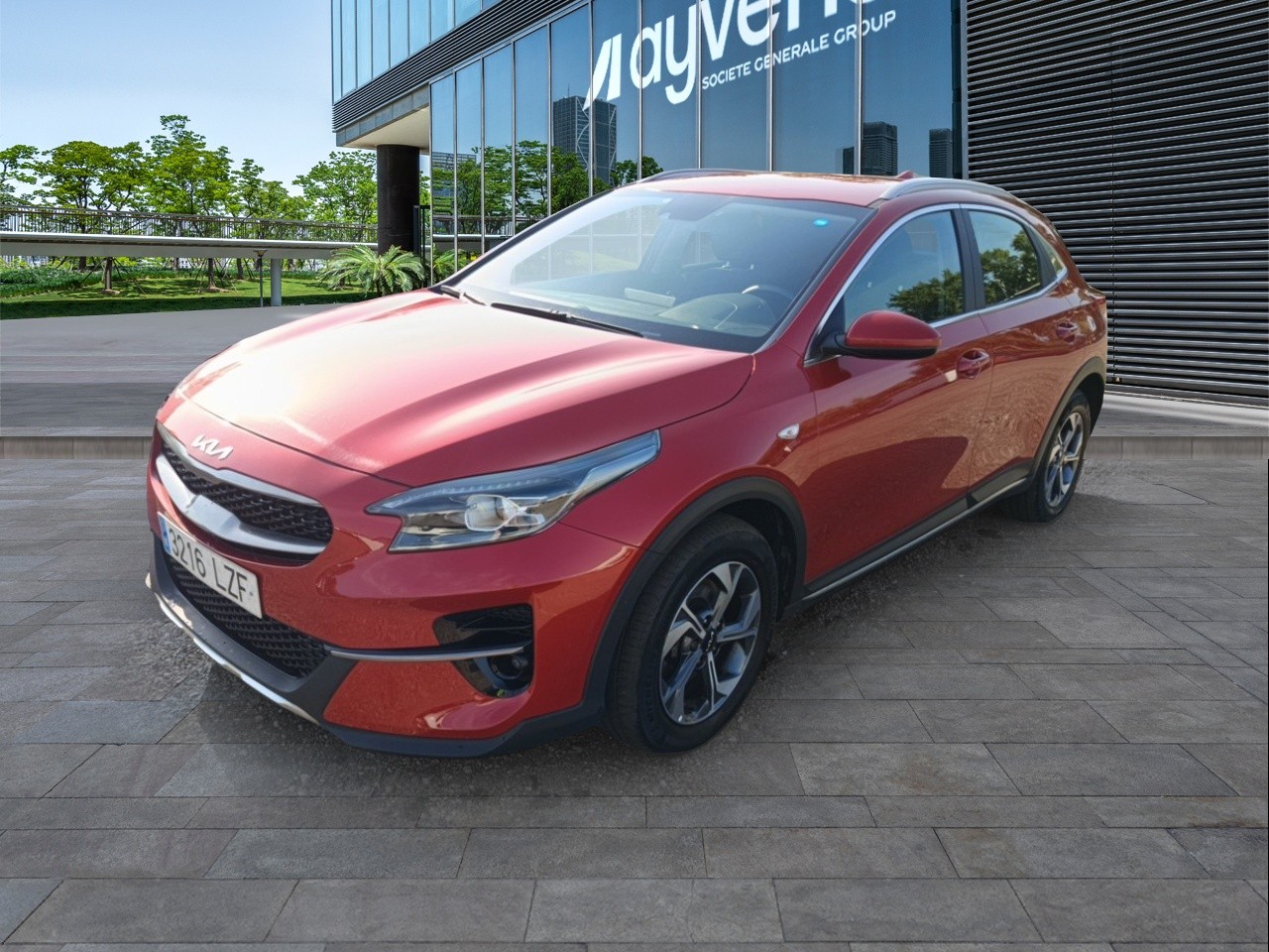 Renting KIA XCEED 1.0 T-GDi Drive 88kW (120CV)