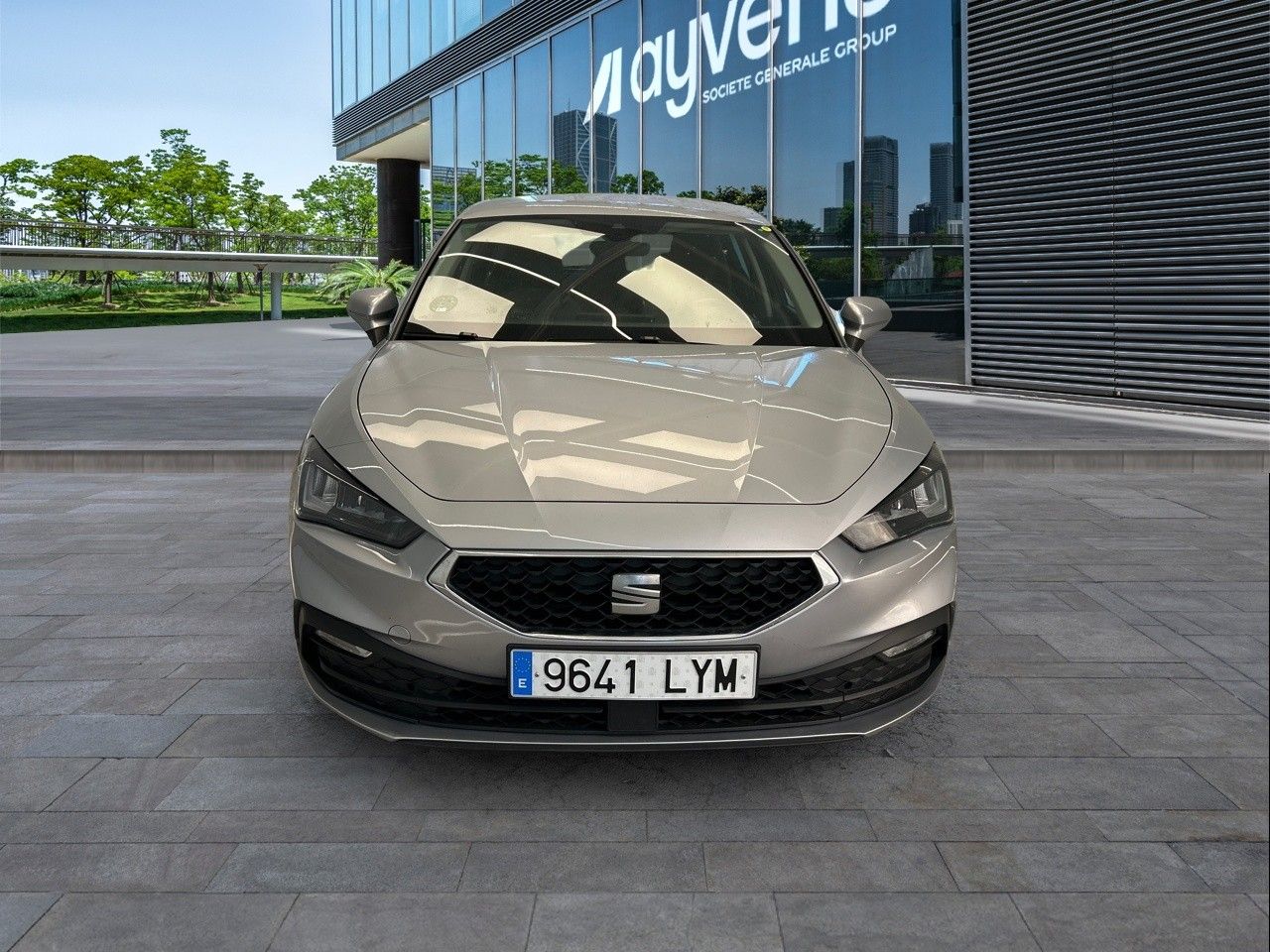 Seat León 9641 LYM, foto 2 de 7, foto real