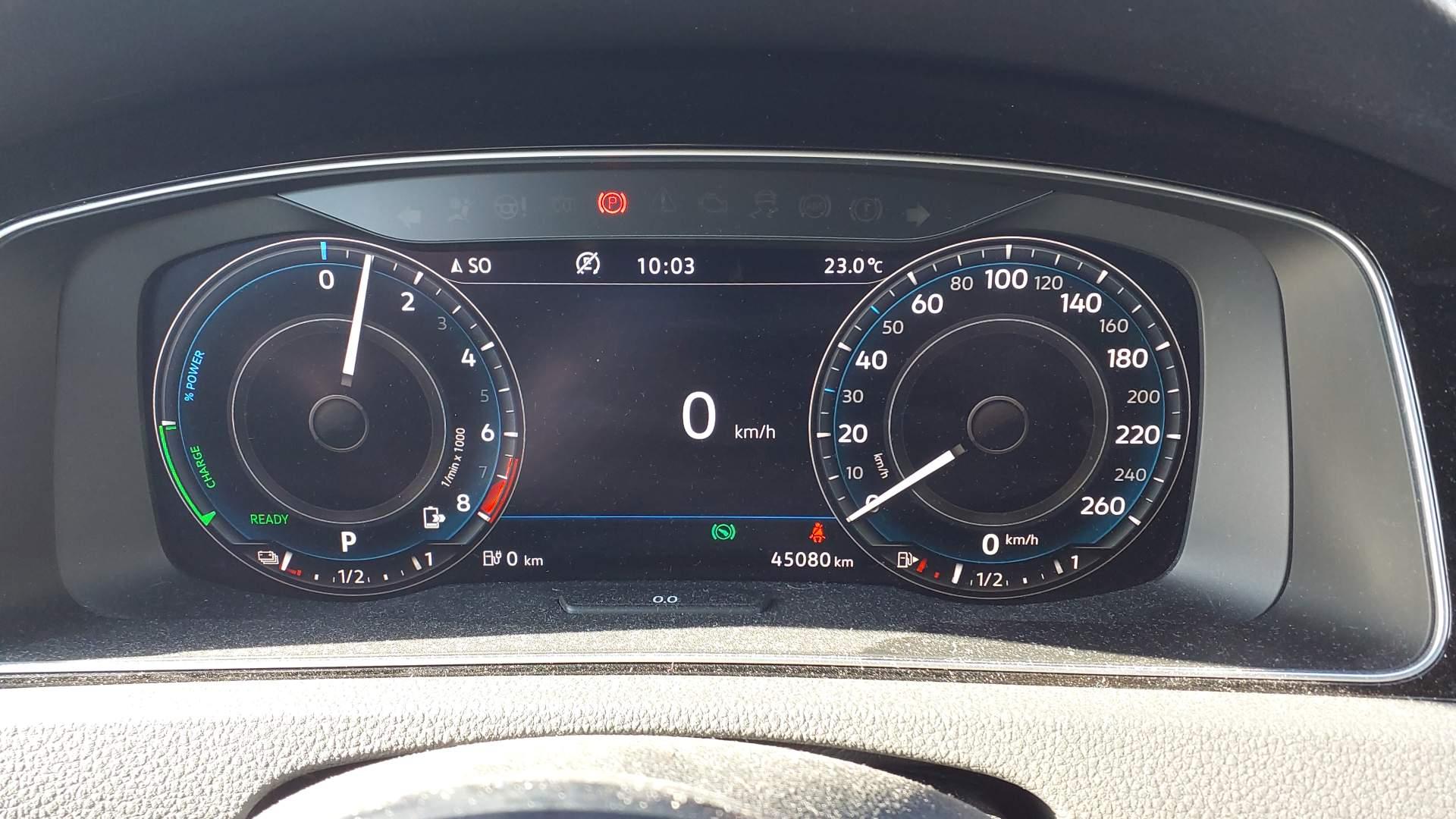 Volkswagen Golf 4890 LLN, foto 6 de 8, foto real