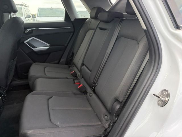 Audi Q3 9962 NCR, foto 8 de 8, foto real