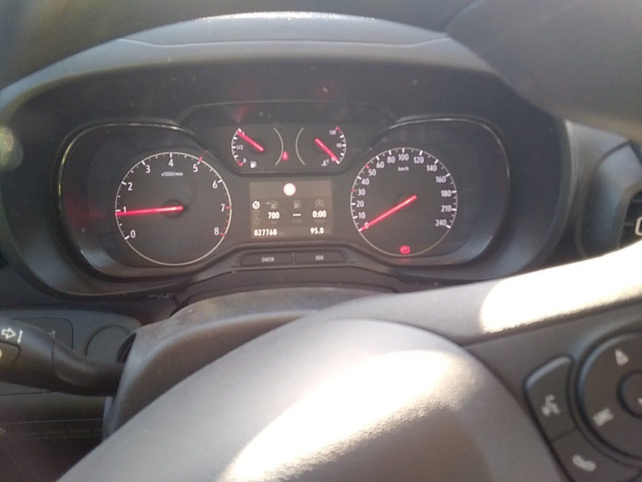 Opel Combo 4926 MFD, foto 8 de 8, foto real