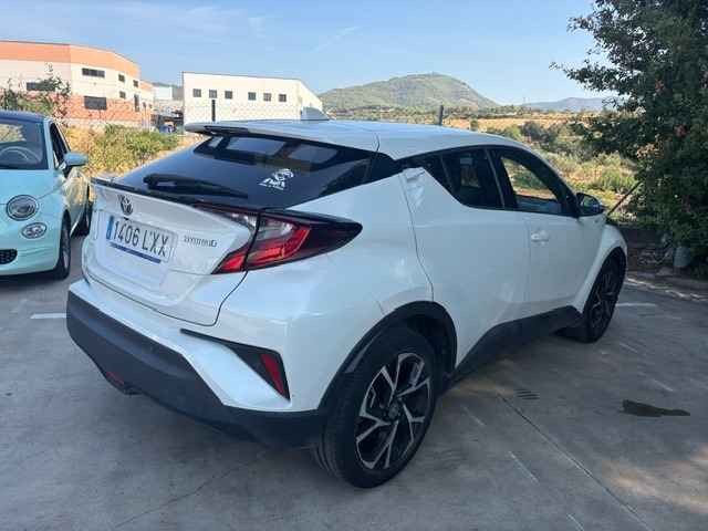 Toyota C-HR 1406 LXX, foto 4 de 8, foto real