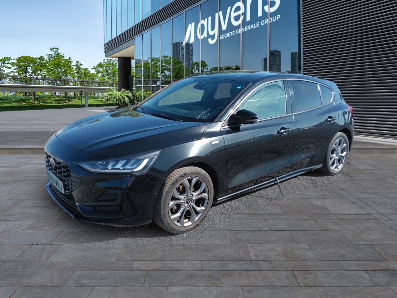 Renting FORD FOCUS 1.0 Ecoboost MHEV 114kW ST-Line