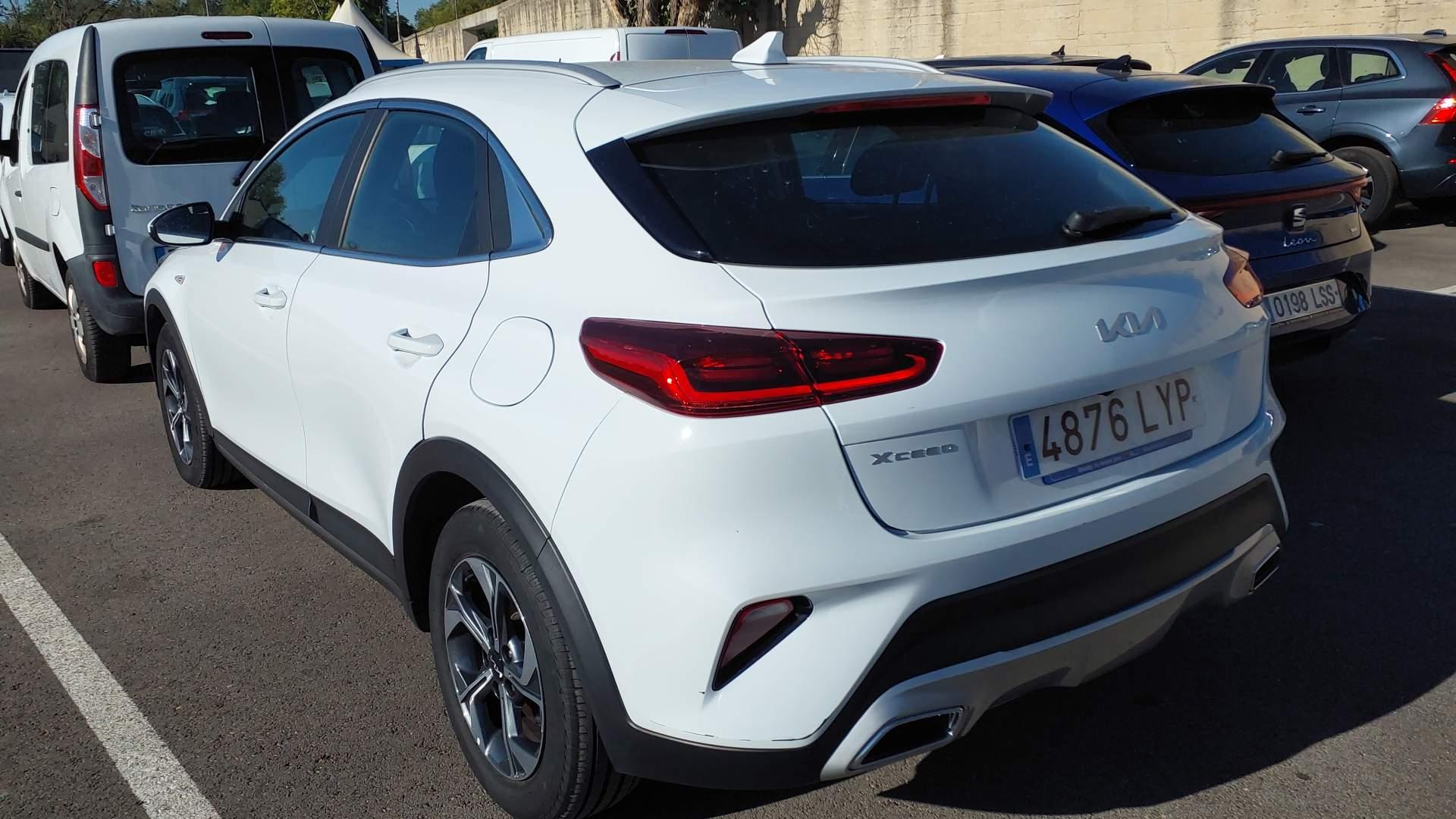 Kia XCeed 4876 LYP, foto 2 de 8, foto real