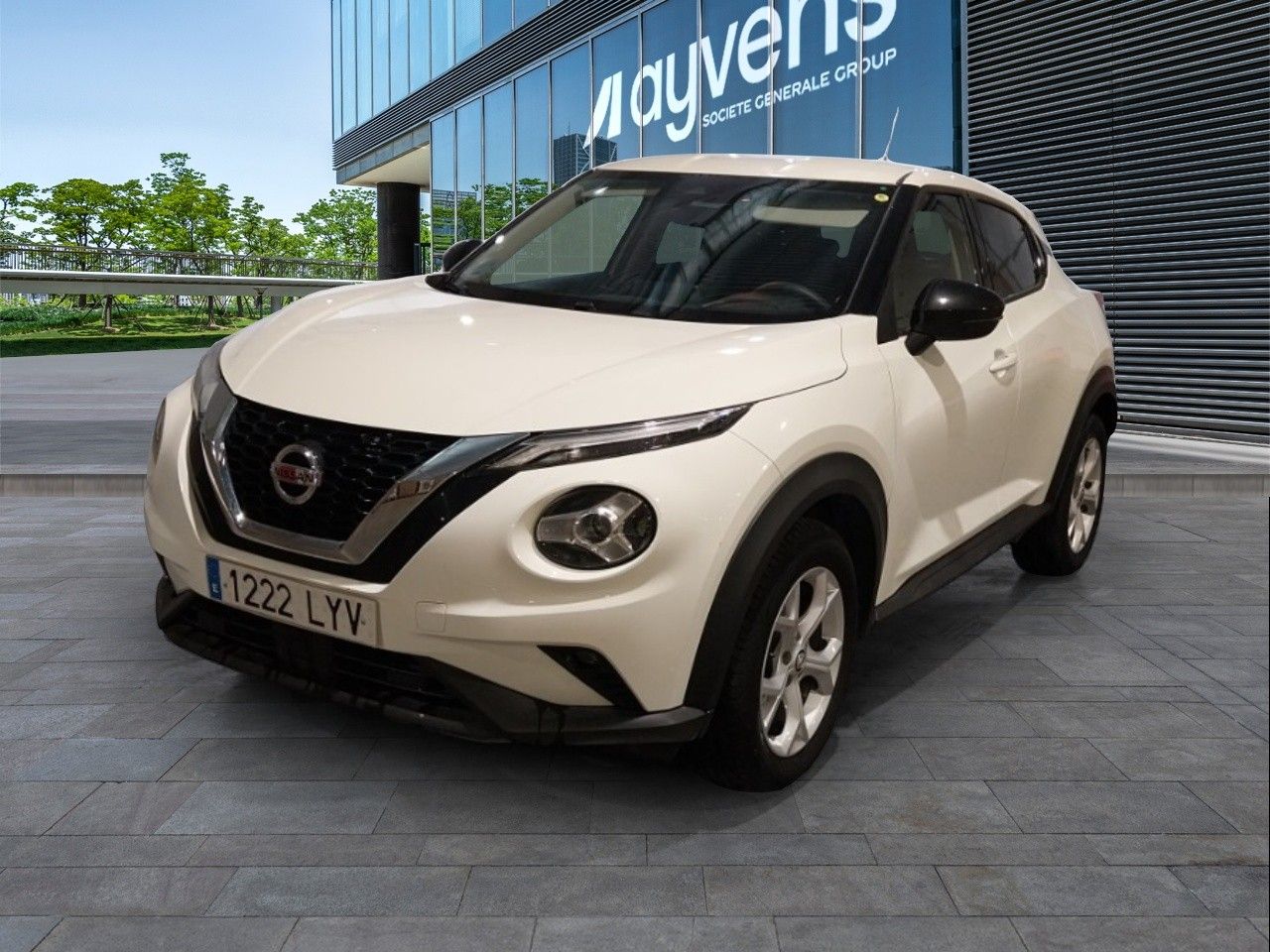 Renting NISSAN JUKE DIG-T 84 kW (114 CV) 6M/T Acenta