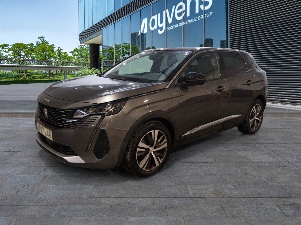 Renting PEUGEOT 3008 225 e-EAT8 Allure Pack