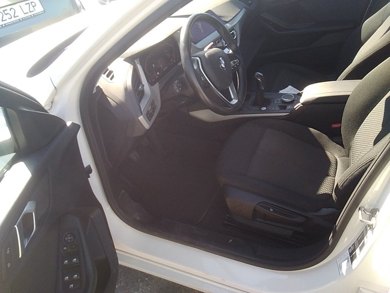 BMW Serie 1 2295 MFN, foto 7 de 8, foto real
