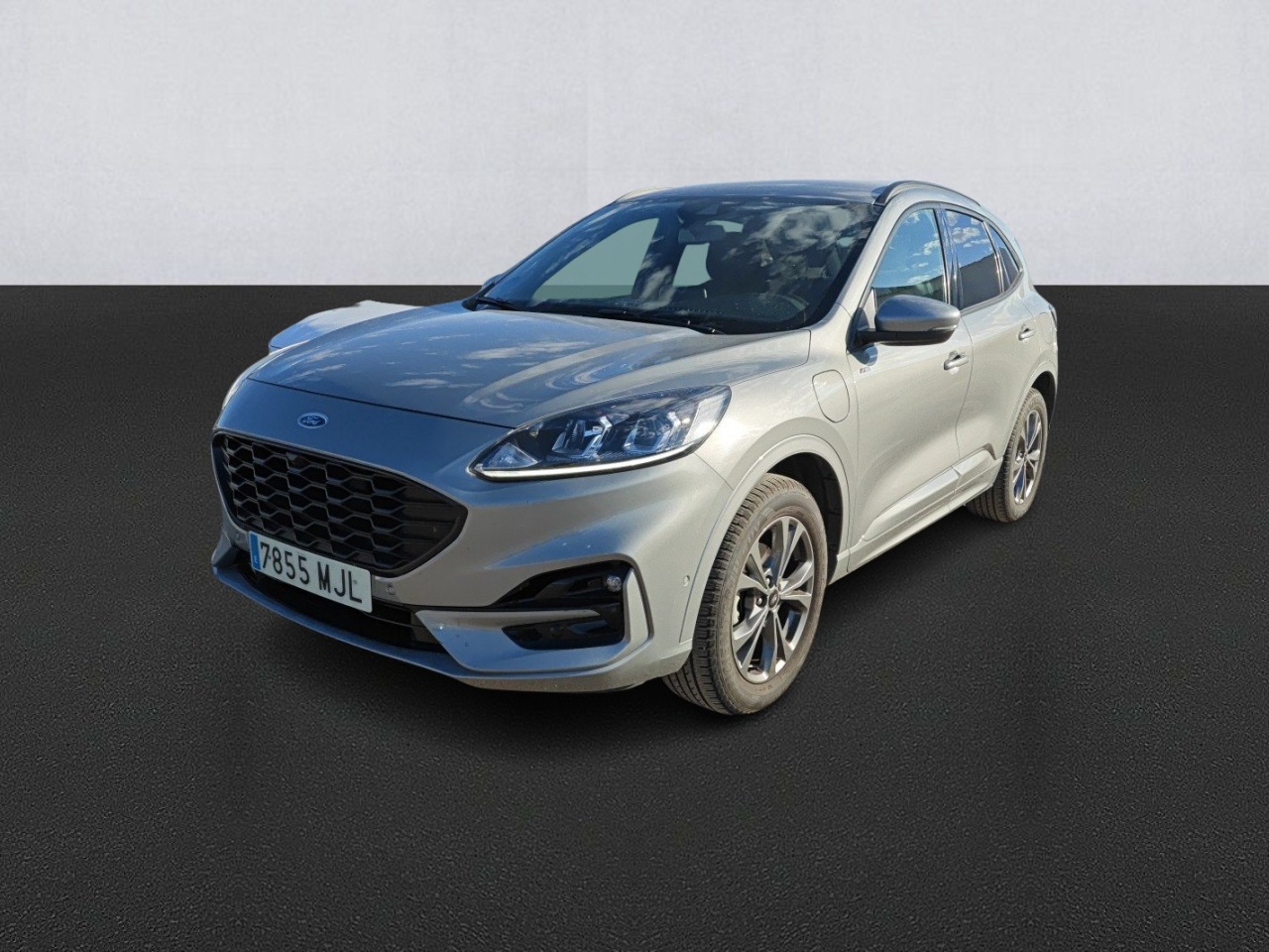 Renting FORD KUGA ST-Line 2.5 Duratec PHEV 165kW Auto