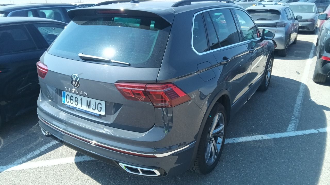 Volkswagen Tiguan 0681 MJG, foto 4 de 8, foto real