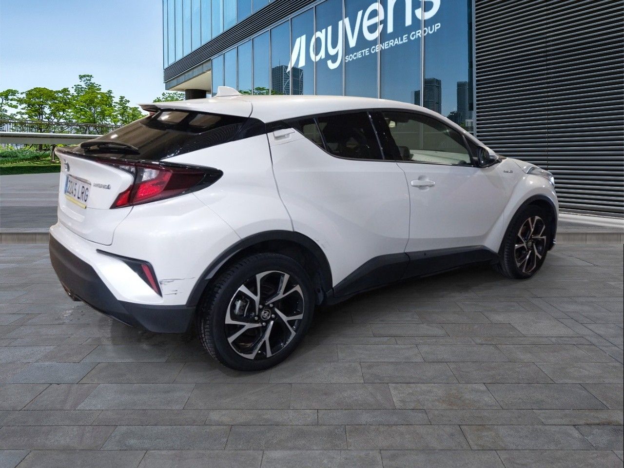 Toyota C-HR 2245 LRG, foto 4 de 7, foto real