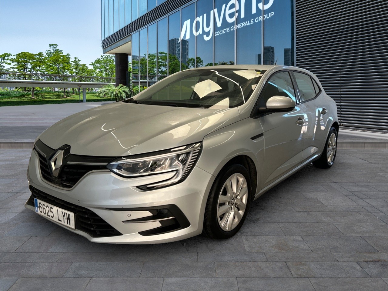 Renting RENAULT MEGANE (O) Intens TCe 103 kW (140CV) GPF