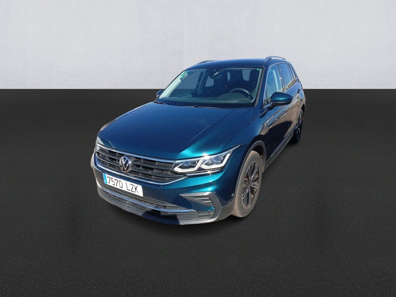Renting VOLKSWAGEN TIGUAN Life 2.0 TDI 110kW (150CV) DSG
