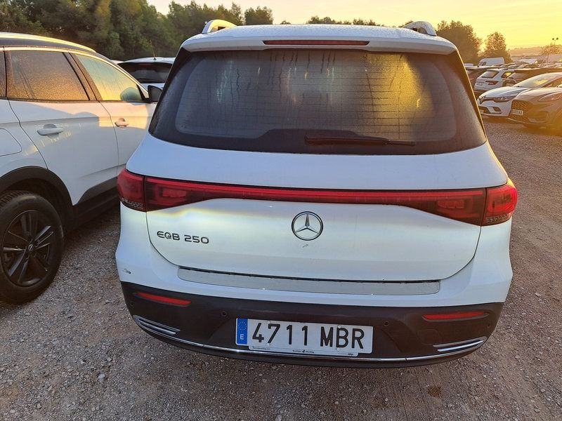 Mercedes EQB 4711 MBR, foto 5 de 8, foto real