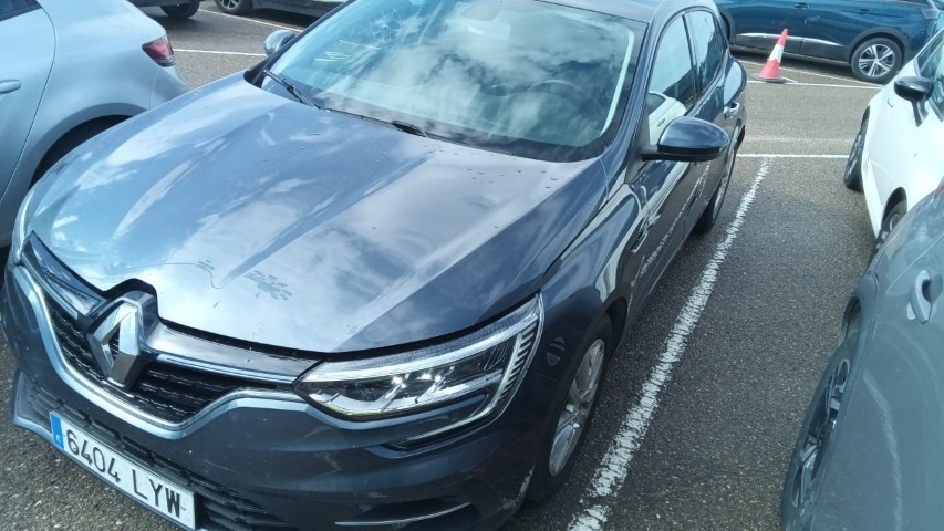 Renting RENAULT MEGANE (O) Intens TCe 103 kW (140CV) GPF