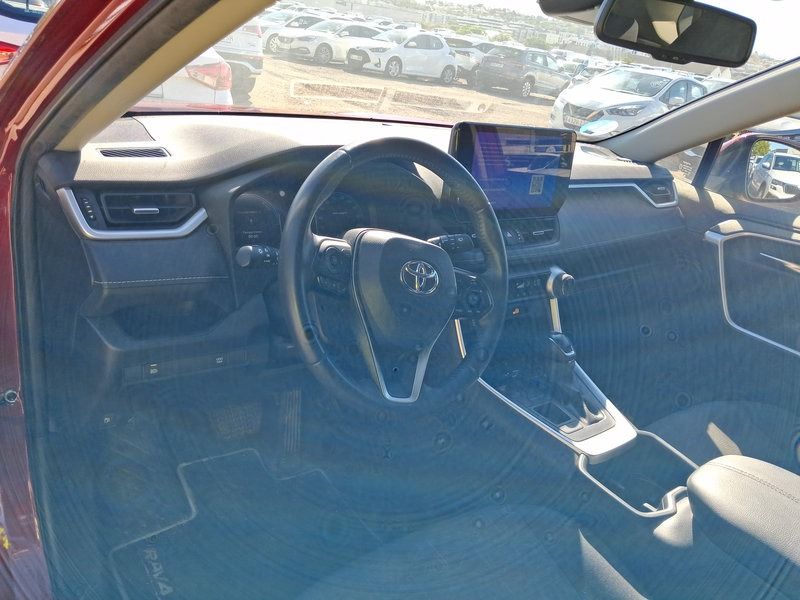 Toyota RAV4 6597 MHR, foto 7 de 8, foto real
