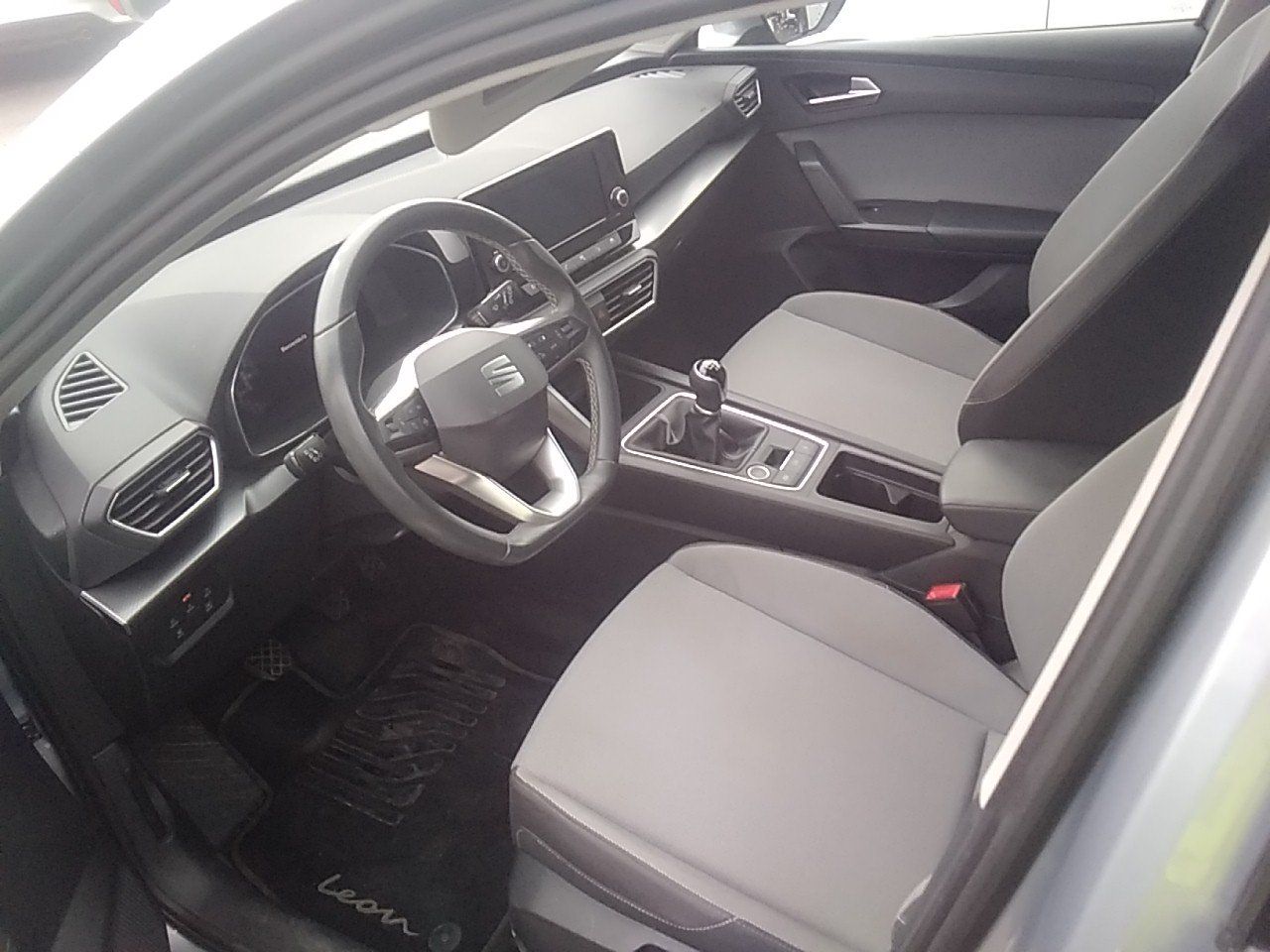 Seat León 0458 MJF, foto 7 de 8, foto real