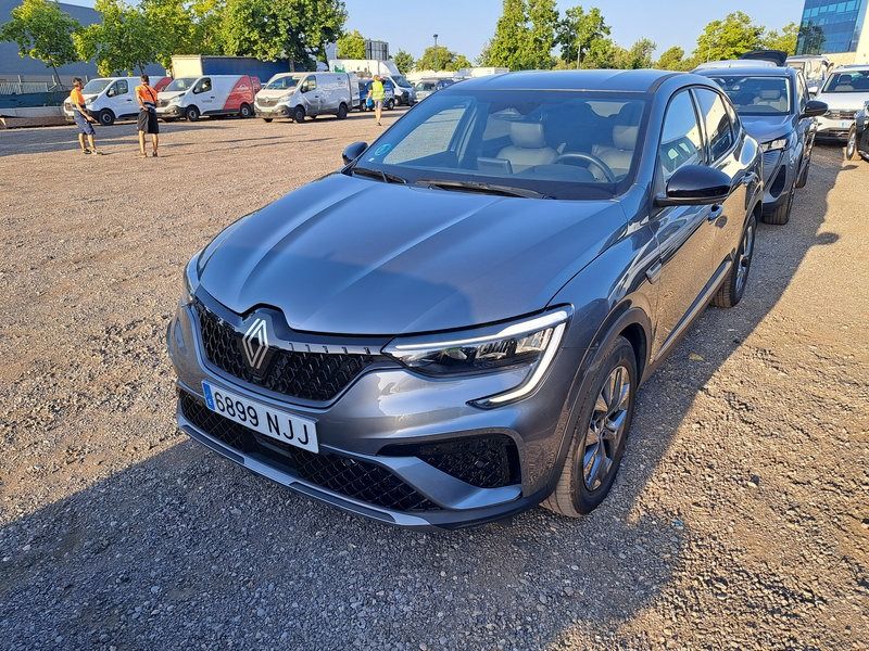 Renault Arkana 6899 NJJ, foto 2 de 8, foto real