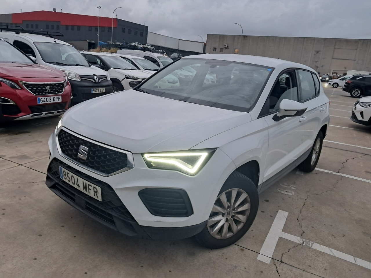 Renting SEAT ATECA 1.0 TSI 81kW (110CV) St&Sp Reference XM