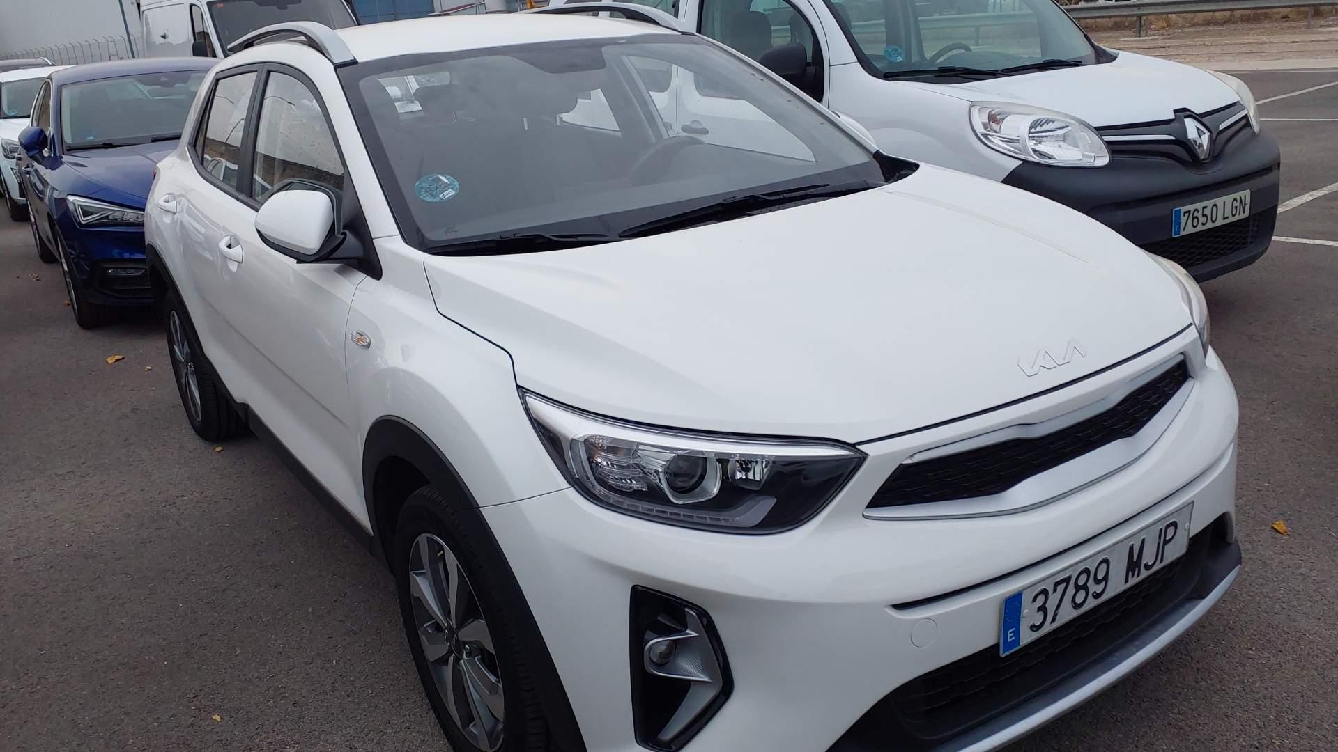 Kia Stonic 3789 MJP, foto 4 de 8, foto real