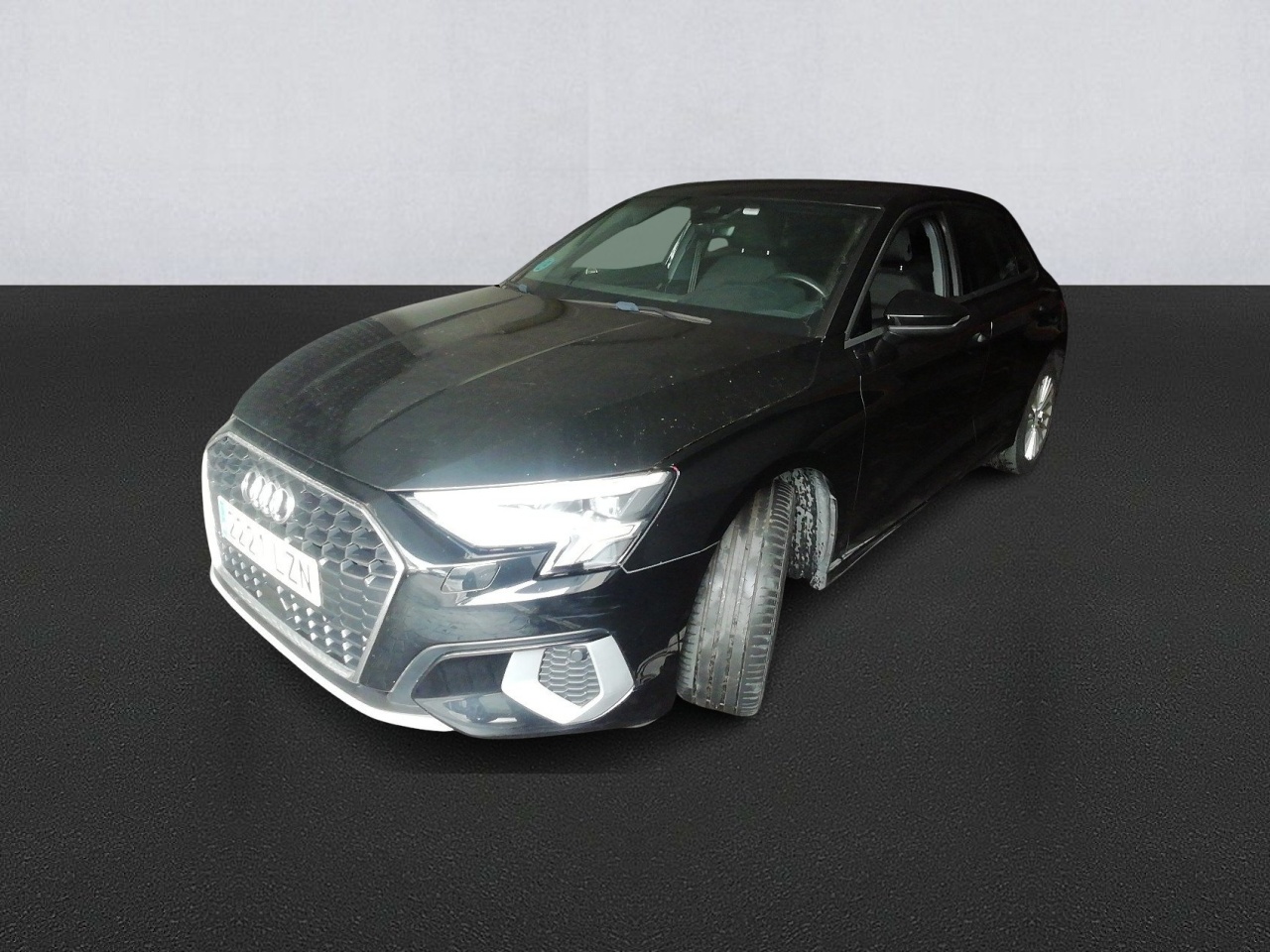 Renting AUDI A3 Sportback Advanced 35 TDI 110kW S tronic