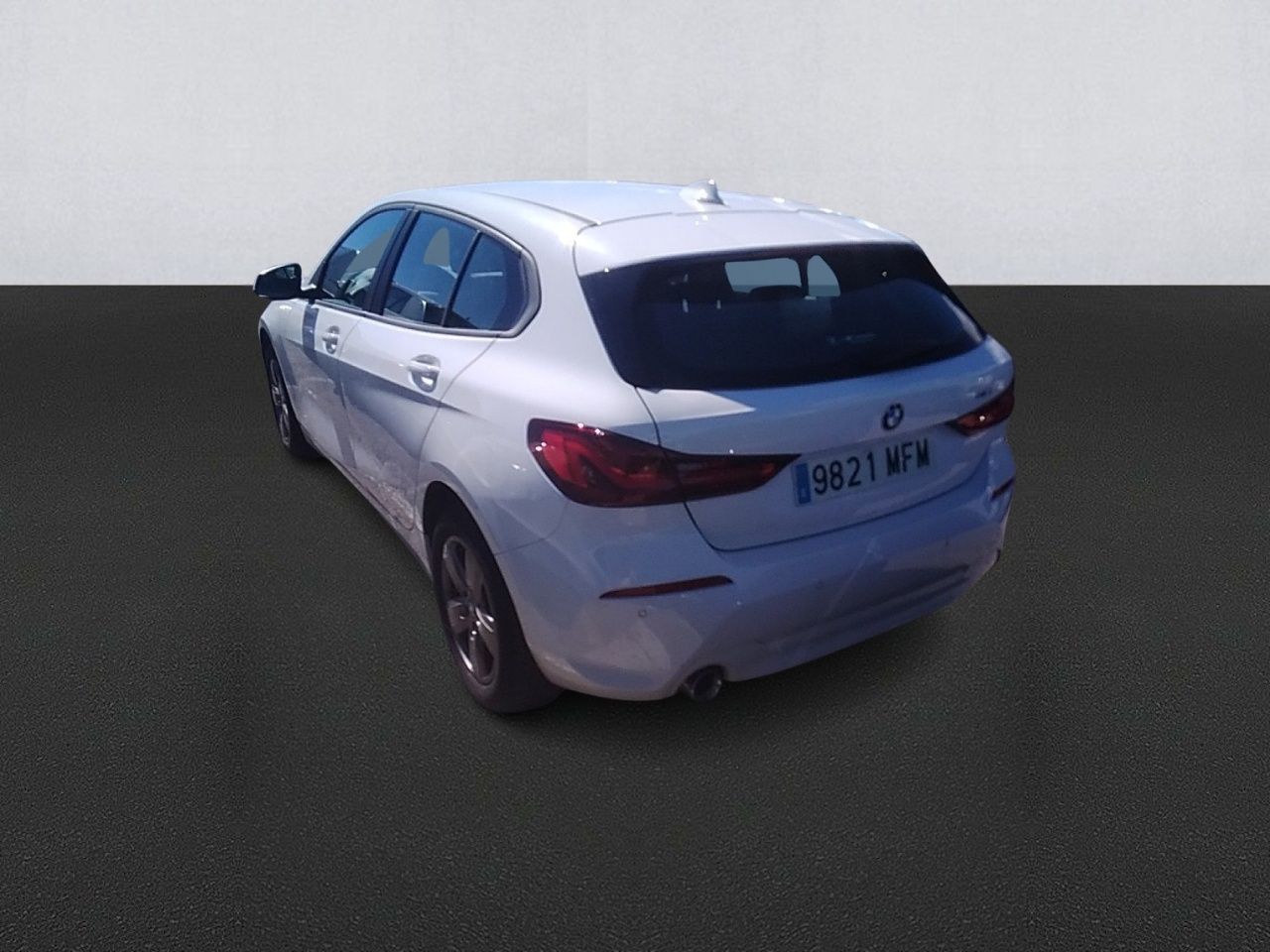 BMW Serie 1 9821 MFM, foto 6 de 8, foto real