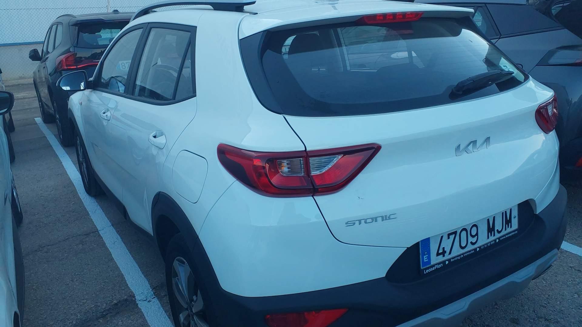Kia Stonic 4709 MJM, foto 2 de 8, foto real