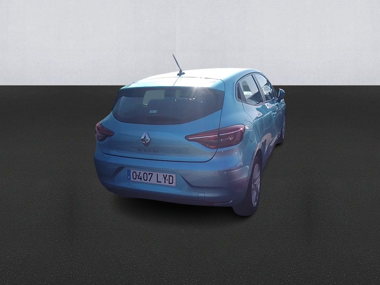 Renault Clio 0407 LYD, foto 4 de 8, foto real