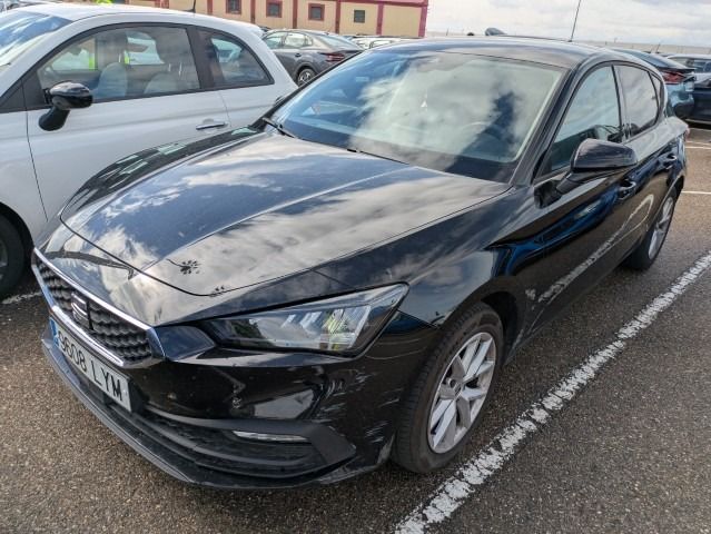 Seat León 9608 LYM, foto 1 de 8, foto real