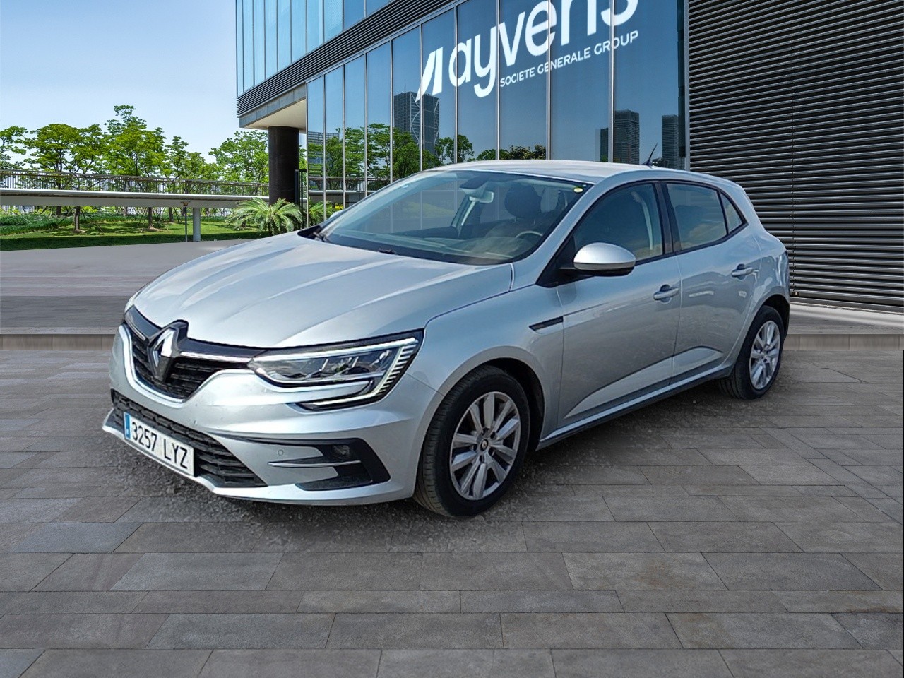 Renting RENAULT MEGANE (O) Intens TCe 103 kW (140CV) GPF