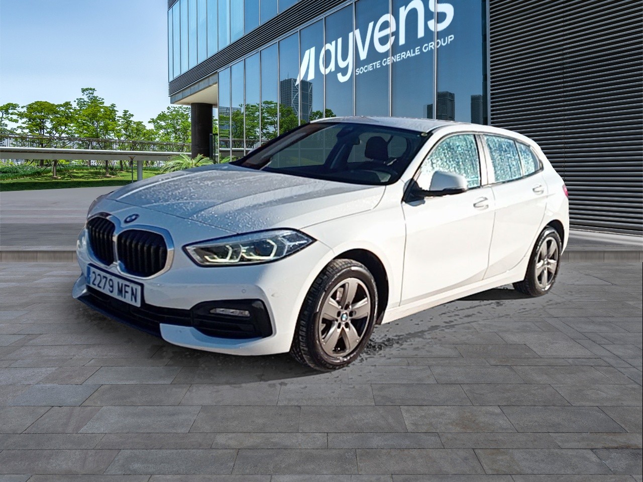 Renting BMW SERIES 1 116d