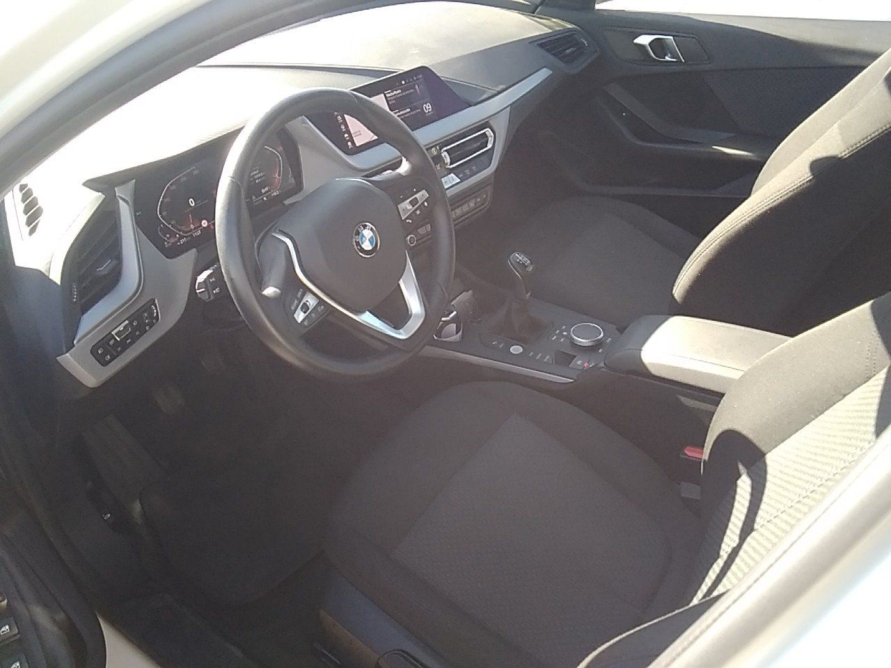 BMW Serie 1 5952 MVS, foto 7 de 8, foto real