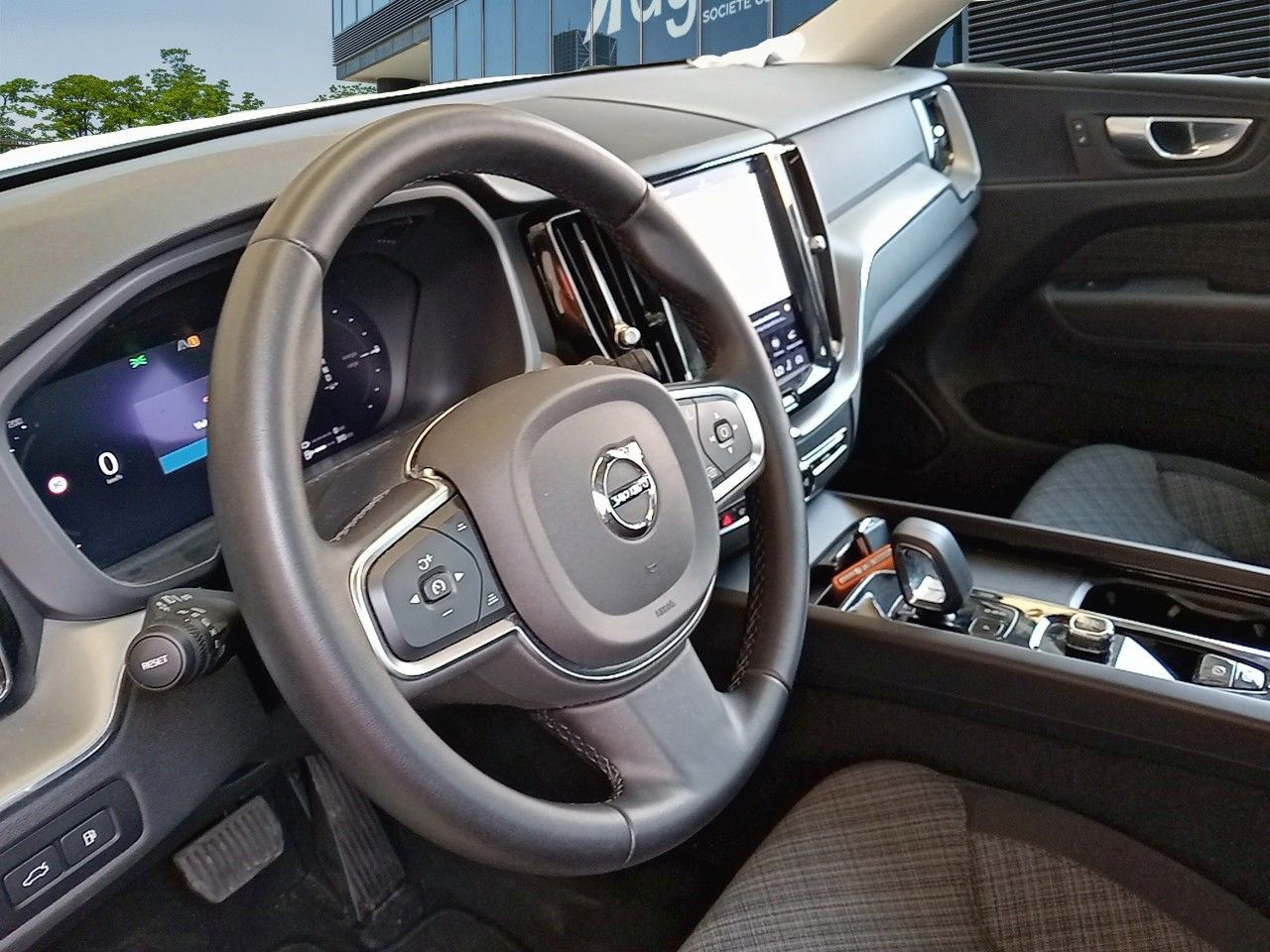 Volvo XC60 2514 MLX, foto 7 de 7, foto real
