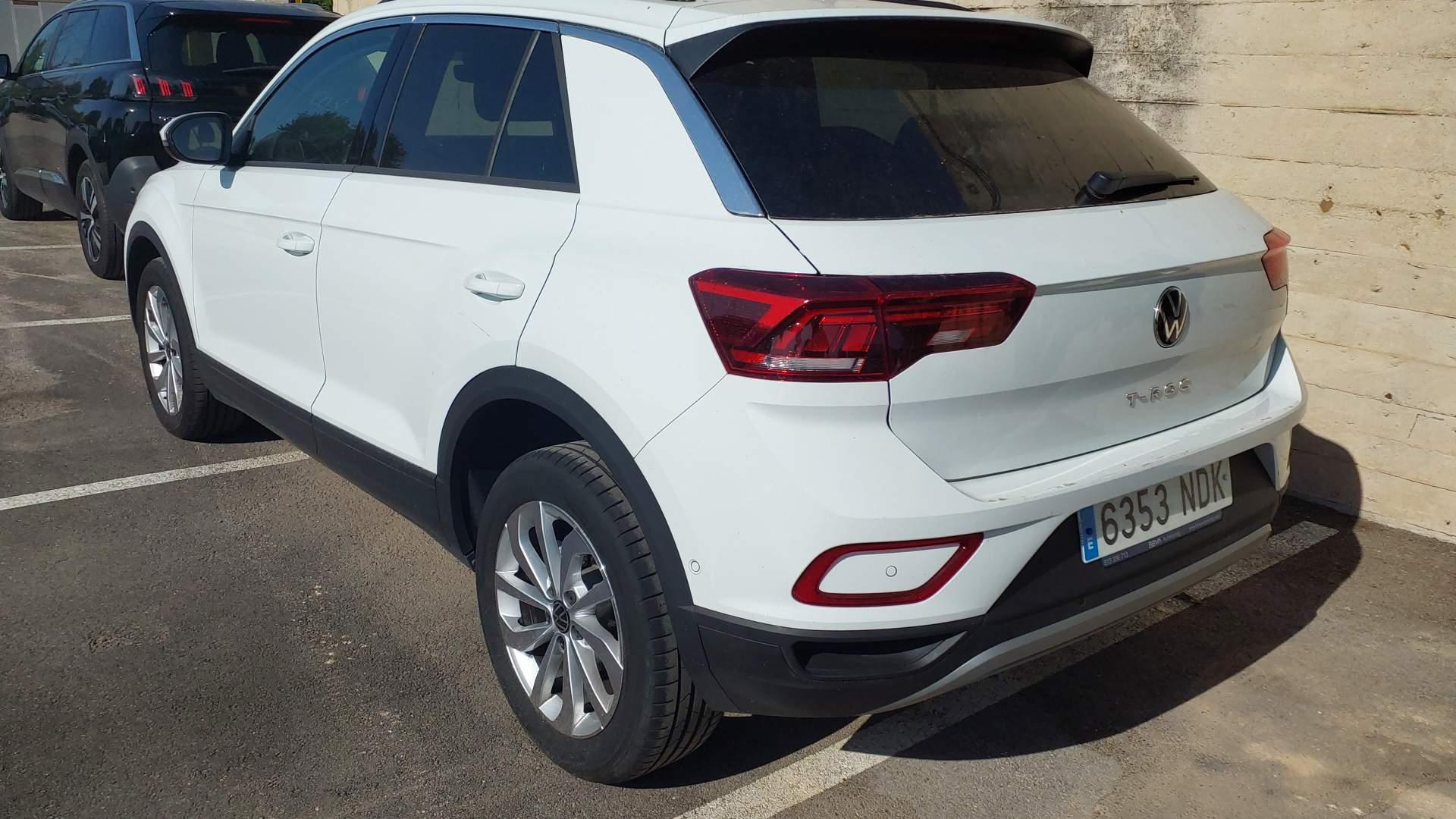 Volkswagen T-Roc 6353 NDK, foto 2 de 8, foto real