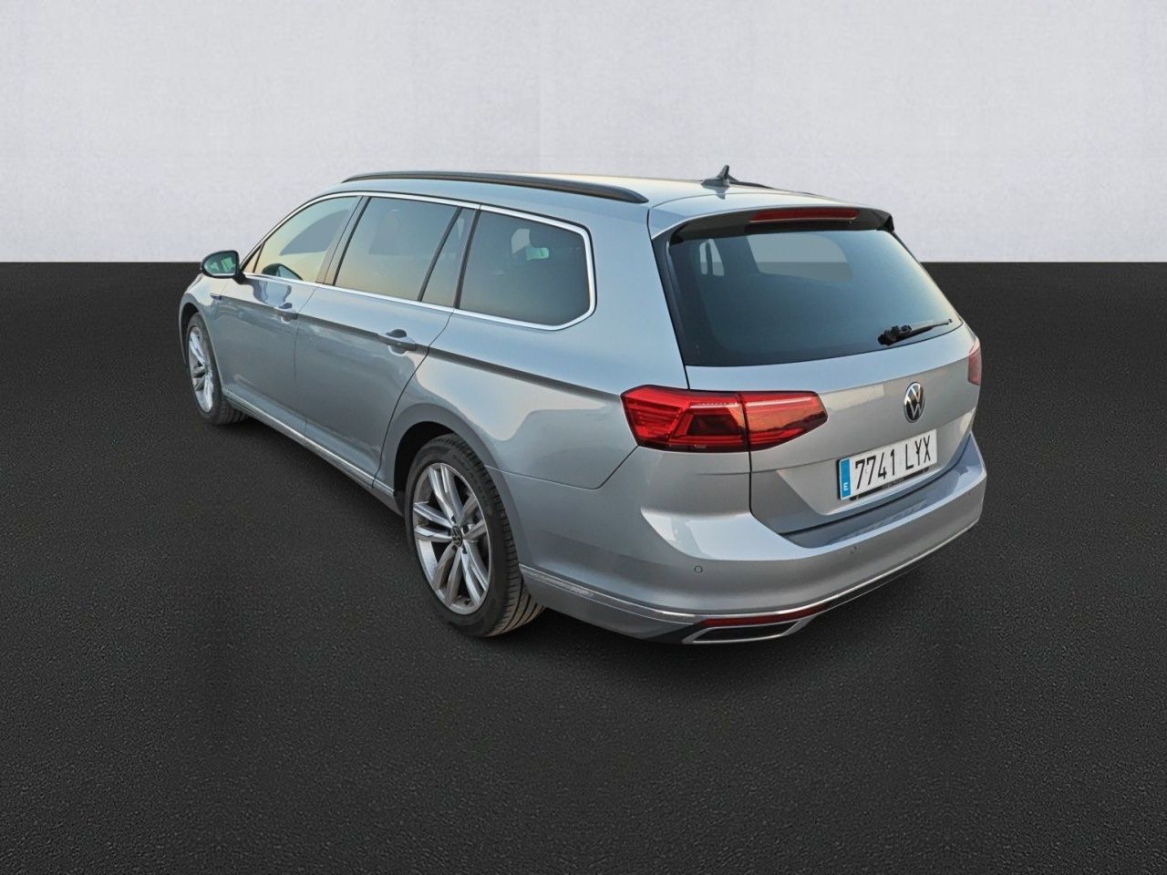 Volkswagen Passat 7741 LYX, foto 6 de 8, foto real
