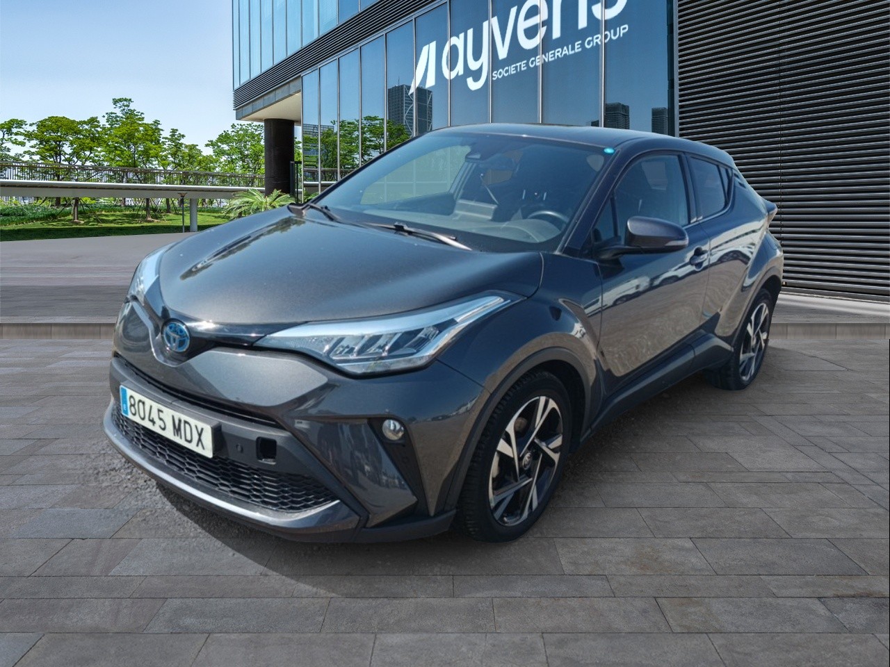 Renting TOYOTA C-HR 1.8 125H Advance
